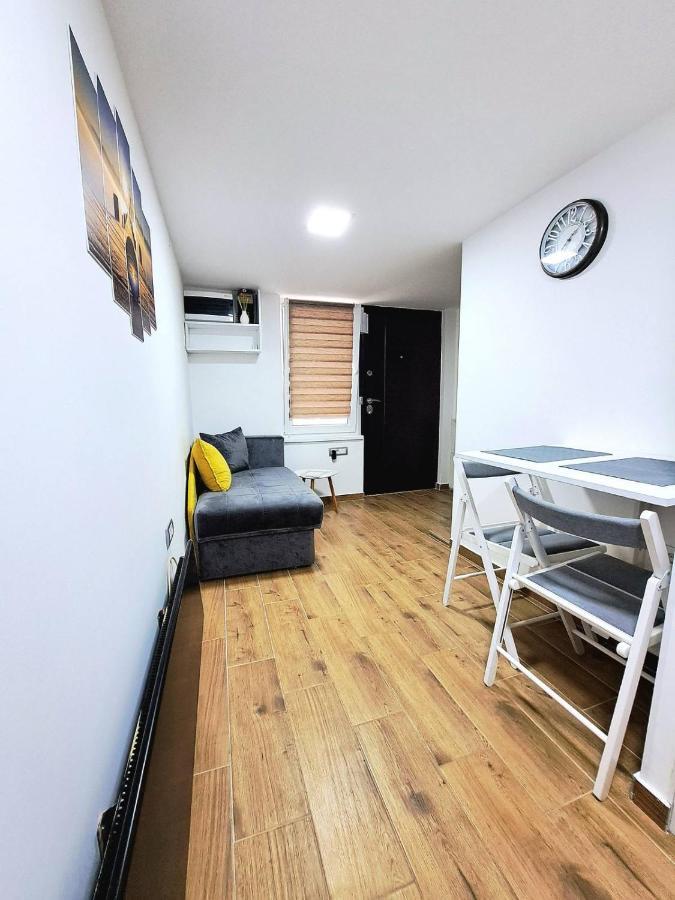 Mini Duplex Apartman Dusanovac Экстерьер фото